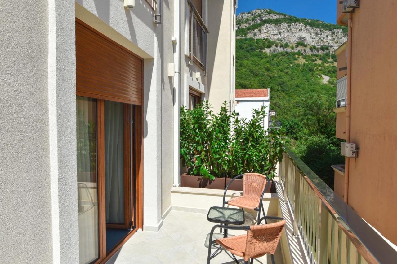 Vistamar Hotel & Apartments Budva Exterior photo